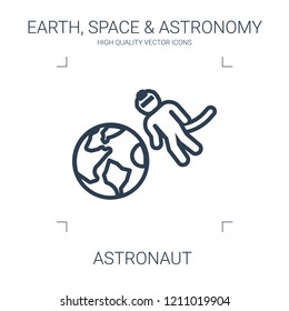 astronaut icon. high quality line astronaut icon on white background. from earth space astronomy collection flat trendy vector astronaut symbol. use for web and mobile