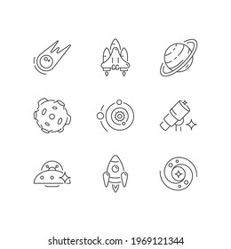 Iconos lineales astronáuticos. Persona entrenada por el programa de vuelo espacial para servir como miembro de la tripulación. Símbolos de contorno de línea delgada personalizables. Ilustraciones aisladas del contorno vectorial. Trazo editable