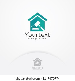 Auction and court logo design, Vector illustration of business bidding and auction with house and hammer. Vector logo template