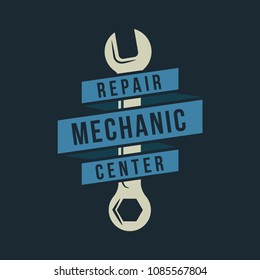 Auto mechanic service. Mechanic service logo set. Repair service auto mechanic logos. Car vintage vector logo set.