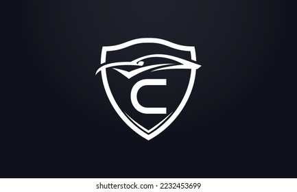 Diseño del logotipo del automóvil vector y símbolo del escudo con el símbolo del servicio automático del automóvil monograma del coche y icono del automóvil