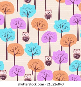 Autumn forest with cute owls (vector seamless pattern)