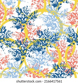Autumn leaves. Colored art vector autumn leaves pattern. Fabric texture. Beautiful seamless texture background imprint.