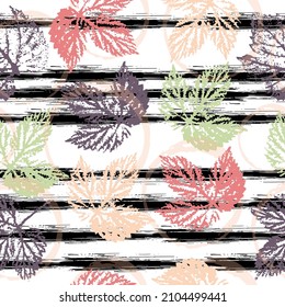 autumn leaves. cute pattern of beautiful prints of leaves painted watercolor by hand. original creative illustration. botanical wallpaper.