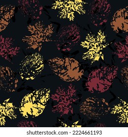 autumn leaves. cute pattern of beautiful prints of leaves painted watercolor by hand. Textiles, wrapping paper, wallpaper design.