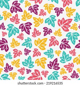 Autumn leaves pattern. Hand-drawn seamless pattern. 