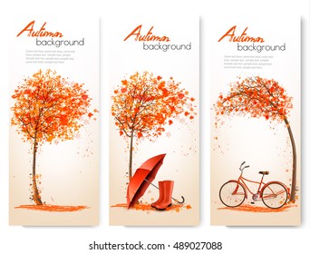 Pancartas naturales del otoño con un árbol colorido y una bicicleta y un paraguas. Vector