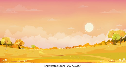 El paisaje otoñal de los raros campos con montaña, cielo anaranjado y fondo de nubes, la naturaleza pacífica de Panorama puesta de sol en temporada de otoño con hierba. Fondo de ilustración vectorial de dibujos animados para banner otoñal