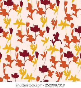 Patrón floral sin costuras inspirado en el otoño en tonos cálidos de naranja, rojo y amarillo. Este diseño botánico abstracto es ideal para textiles, Fondos de pantalla, envases y fondos digitales o impresos