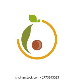 Plantilla del logotipo de la fruta aguacate. Media aguacate con diseño vectorial de hoja. Logotipo de alimentos para la salud