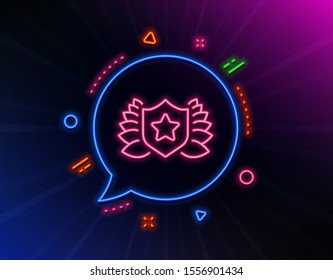 Award shield line icon. Neon laser lights. Laurel wreath symbol. Laureate sign. Glow laser speech bubble. Neon lights chat bubble. Banner badge with laureate icon. Vector