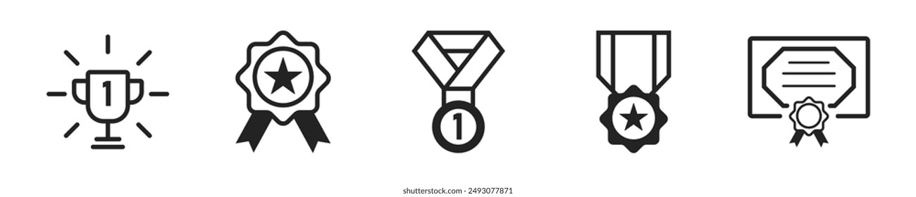 Auszeichnungen - Symbolsatz. Satz von 5 Umrisssymbole im Zusammenhang mit Auszeichnungen, Pokal, Erfolg. Lineare Kollektion von Symbolen. Kollektion von Auszeichnungen-Gliederungssymbolen. Bearbeitbarer Strich. Vektorillustration.
