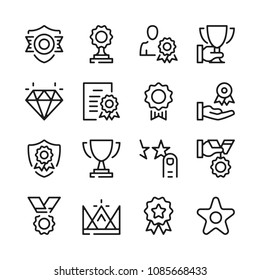 Awards and trophies line icons set. Modern graphic design concepts, simple outline elements collection. Vector line icons