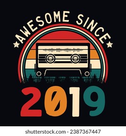 Impresionante desde 2019 Retro Sunset Cinta Cinta Cinta Cinta Camiseta Camiseta Camiseta Pegatina