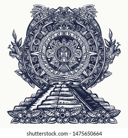 Aztec sun stone and pyramids Chichen Itzá and Kukulkan god (Feathered serpent). Quetzalcoatl. Mesoamerican mexico mythology and culture.Mayan calendar and ncient glyphs 