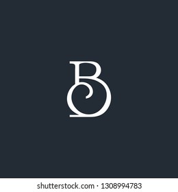 B MONOGRAM LOGO