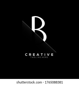 B Diseño de logotipo de letra blanca con recorte de papel creativo