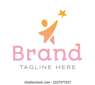 Babylogo, Kindersymbol. Kreatives Logo mit Kind- und Sternbildern. Erhalten Sterne Logo, erreichen Träume Logo. Online-Lernsymbol, Bildungs-Logo. Kinderliebe, Kinderbetreuung, schützen Kinderkonzept.