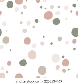 Patrón de bebé sin soldadura con puntos de polka dibujados a mano. Un patrón ingenuo y singular. Niños divertidos confeccionan papel para la ropa, decoración interior, scrapbooking. Puntos en tonos pastel.