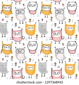 Baby seamless vector pattern. Many little owls on white background. Pink and yellow colors.