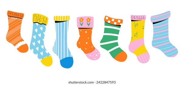 Calcetines para bebés con patrones y texturas lindas. Gráficos vectoriales.