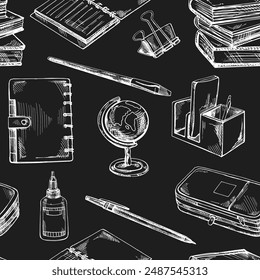 Back to School, hand drawn school supplies seamless pattern. Doodle lettering and school object collection. Education Concept. Vintage sketch element. Back to School