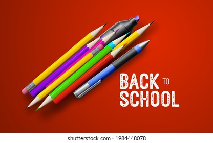 De vuelta a la escuela, banner blanco vintage con útiles escolares de fondo rojo. Ilustración vectorial 3d. Artículos de escritorio. Plumas, lápices y marcadores. Diseño de pancartas educativas