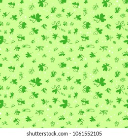 Background with clover leaves and insects. Seamless pattern with cute bugs, ladybirds, dragonfly. Vector illustration in doodle style. Design element for surfaces, textile, fabric and wrapping
