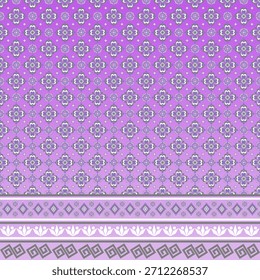 El fondo presenta tonos en capas de púrpura ingrávido, que van desde tonos claros a profundos. Dispersos por toda la superficie hay motivos florales Pequeños y Grandes, creando un amor suave y decorativo