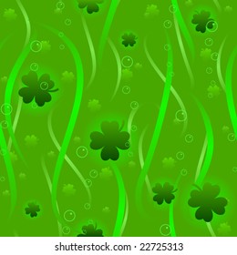 Background of green beer bubbles and shamrocks (vector seamless tile)