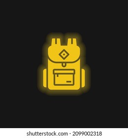 Icono de neón amarillo brillante de la mochila