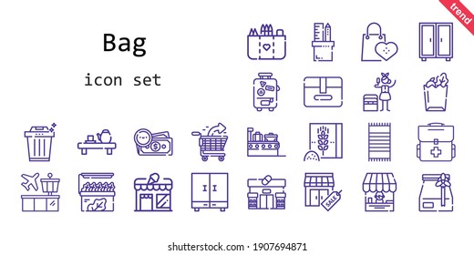 conjunto de iconos de bolso. estilo de icono de línea. iconos relacionados con las bolsas como nevera portátil, maleta, paquete, tienda, toalla de playa, tiendas, armario, kit de primeros auxilios, tienda, estuche para lápiz, aeropuerto, basura, té, dinero