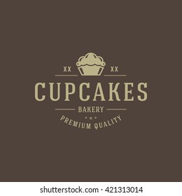 Plantilla del logotipo de la tienda de panaderías. Objeto vectorial e iconos para etiquetas o distintivos de alimentos pastosos, diseño de logotipos de alimentos para panaderías, gráficos Emblems.