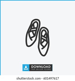 ballet shoes icon. simple outline ballet shoes vector icon. on white background.