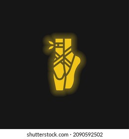 Ballet yellow glowing neon icon