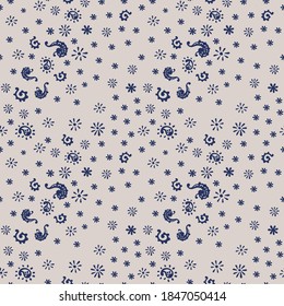 Bandana Print. Vector seamless pattern with paisley ornament. Silk neck scarf or kerchief. Floral vintage background. Asian textile. Tribal texture. Bohemian style. Indian motif. 