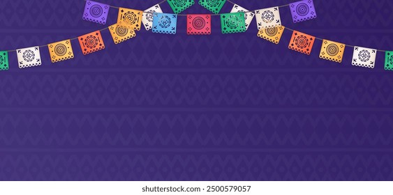 Anuncio con papel picado realista en 3D, una artesanía decorativa tradicional mexicana hecha de papel cortado en diseños intrincados. Buntings, guirnaldas sobre fondo púrpura con patrón hispano y espacio de copia