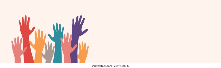 Cartel de apoyo popular y solidaridad. Manos arriba en solidaridad, gente de diferentes razas con palmas arriba, Día de los Derechos Humanos, manifestación. Siluetas multicolores de manos de personas, vector interracial