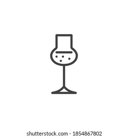 Icono de línea de vidrio de barra. signo de estilo lineal para concepto móvil y diseño web. Icono vector de contorno de vidrio de cóctel alcohólico. Símbolo, ilustración del logotipo. Gráficos vectoriales