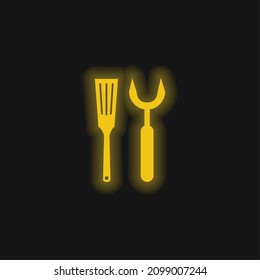 Barbacue Utensils yellow glowing neon icon