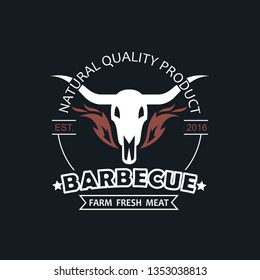 churrasqueira grill emblema para menu restaurante isolado no fundo escuro