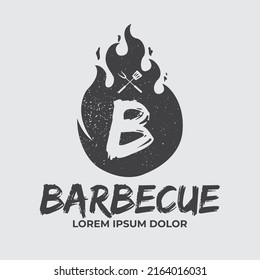 Ilustración del logo de la parrillada, logotipo de barbacoa y concepto de fuego en combinación con el estilo vintage de la espátula.