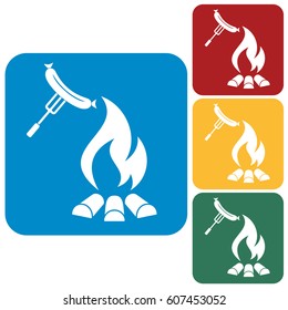 Barbecue sausage icon. Vector illustration.