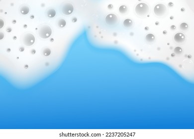 Espuma azul baño aislada en un fondo claro. La textura de burbujas de champú.Ilustración vectorial de champú y bañera.