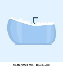 Bañera con burbujas de espuma en el interior. El interior del cuarto de baño. Ilustración vectorial plana sobre fondo azul.