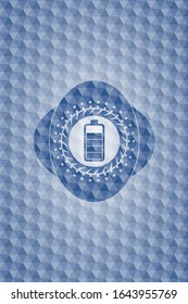 battery icon inside blue badge with geometric pattern.