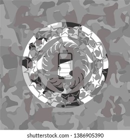 battery icon inside grey camo texture