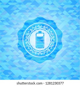 battery icon inside sky blue emblem with triangle mosaic background