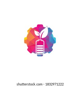 Batería con hojas en forma de engranaje concepto diseño de logotipo vectorial. Icono de batería y hoja símbolo de energía natural diseño de elemento plantilla de logotipo	
