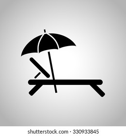 Beach chair with umbrella icon